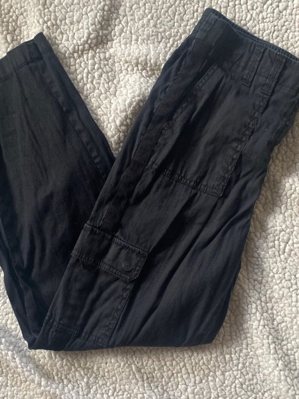 Chico's Black Linen Blend Cargo Crop Pants